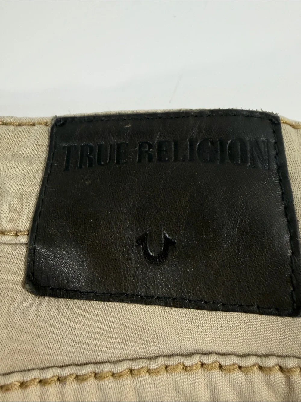 True Religion GINO Relaxed Slim Khaki Jeans 31